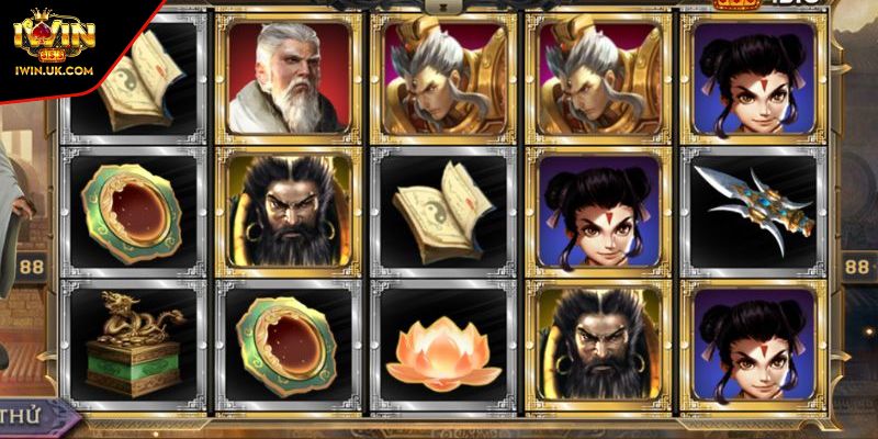 Slot Phong Thần IWIN Game Quay Hũ Đậm Chất Sử Thi Cực Cuốn 3 Tính năng cuộn đỉnh cao gia tăng hệ số thưởng slot